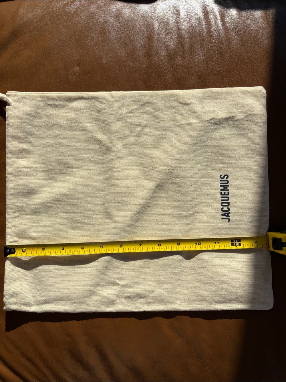 Jacquemus Natural Canvas Drawstring Pouch with Black Logo - Picture 4 of 4